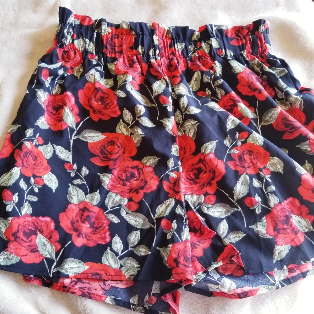 Red rose shorts